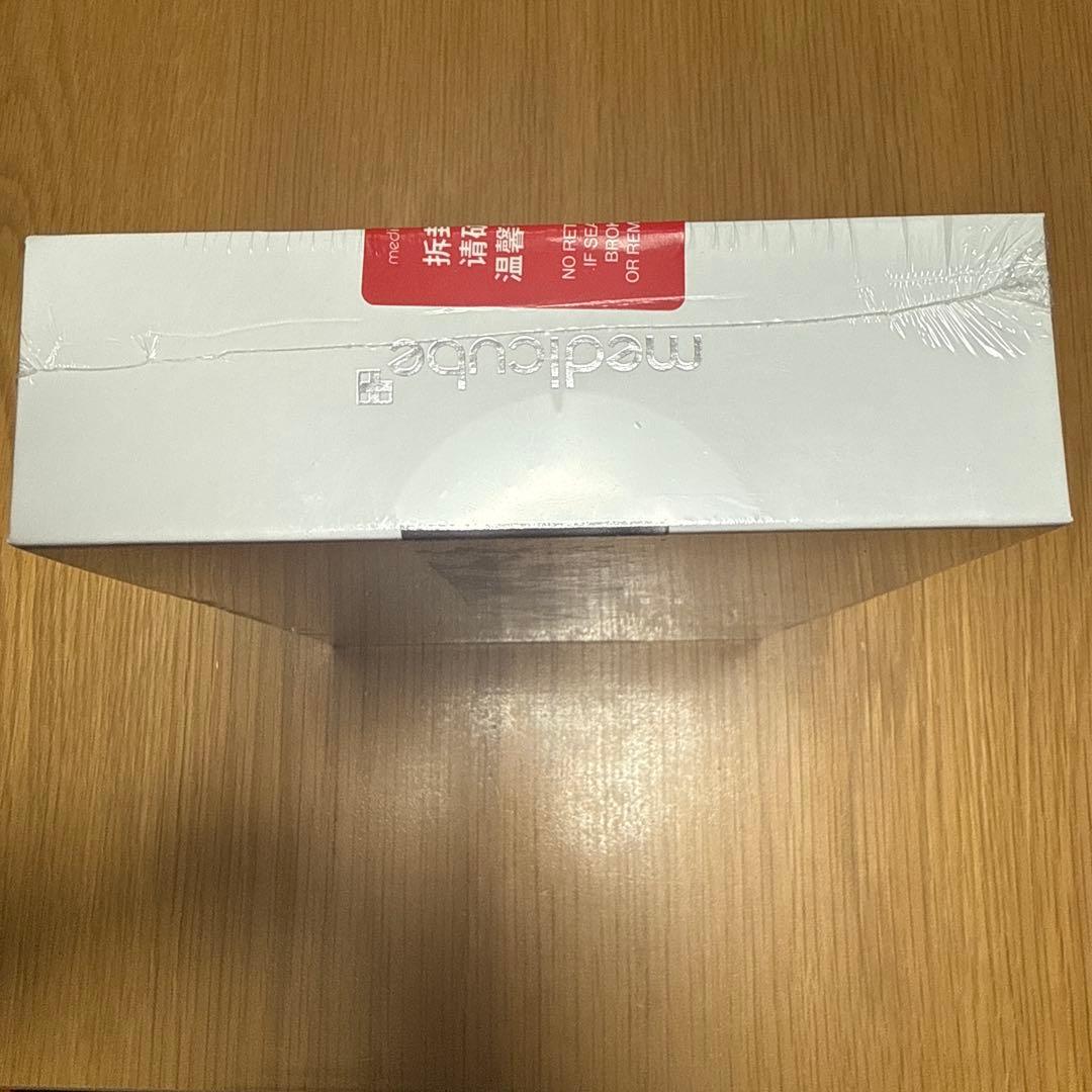 新品未開封　medicube メディキューブ AGE-R BOOSTER 美顔器